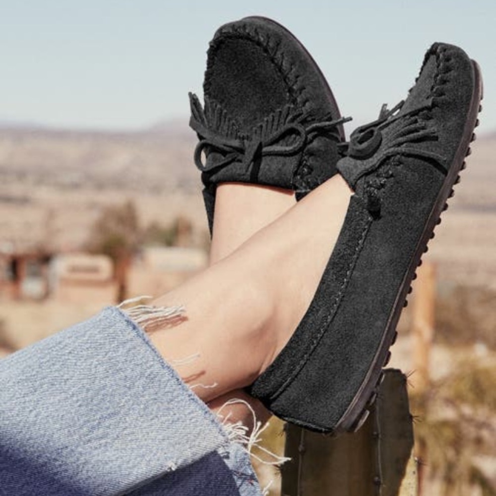 Minnetonka Kilty Shoes